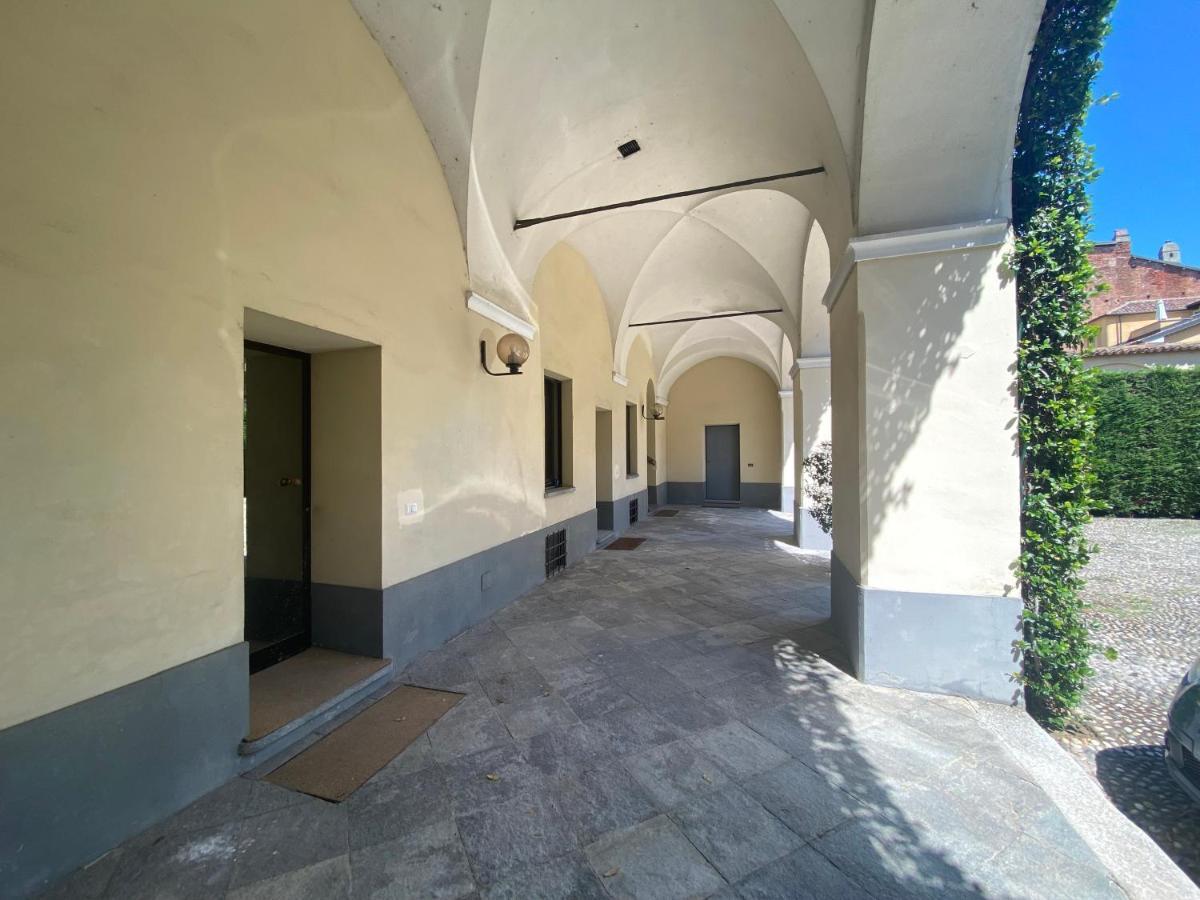 Center One By Cinelli Apartment Vercelli Exterior photo